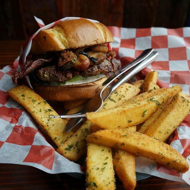 Hickory Burger